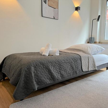 Modern & Minimal - Design-Apartment In Stadtmitte Везель Экстерьер фото
